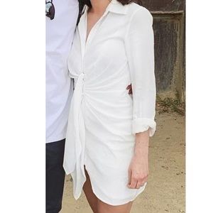 White linen plunge dress size 4